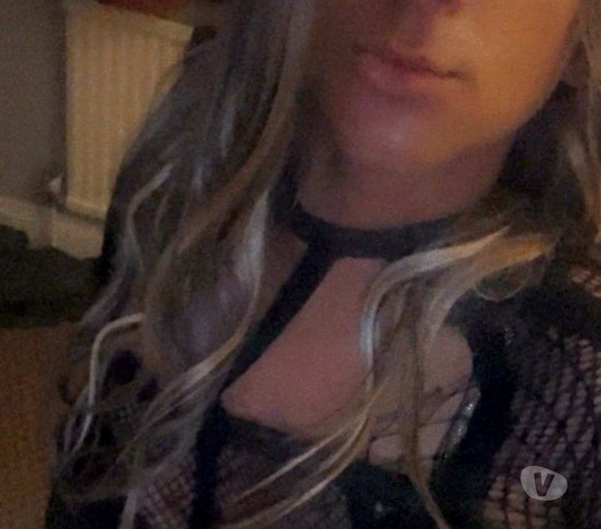  Gay massage Reading Earley - Reading - Photos for Sexy fem CD LOOKING NOW INCALL