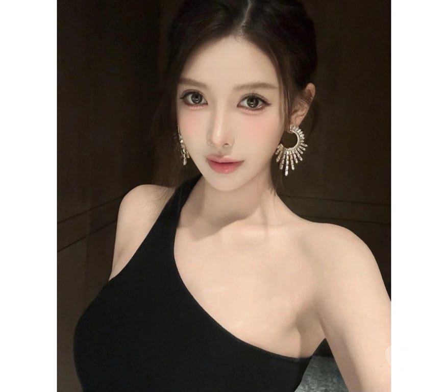 Escorts Worcestershire Worcester - Photos for ❤️‍🔥Hi Gentlemen, Asian girl new in here today