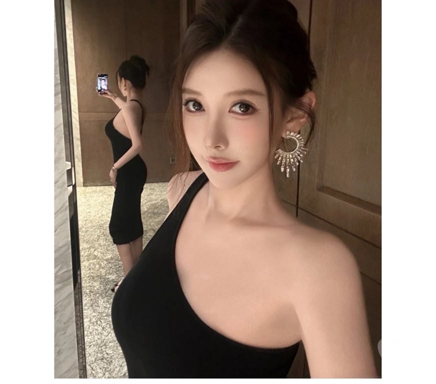 Escorts Worcestershire Worcester - Photos for ❤️‍🔥Hi Gentlemen, Asian girl new in here today