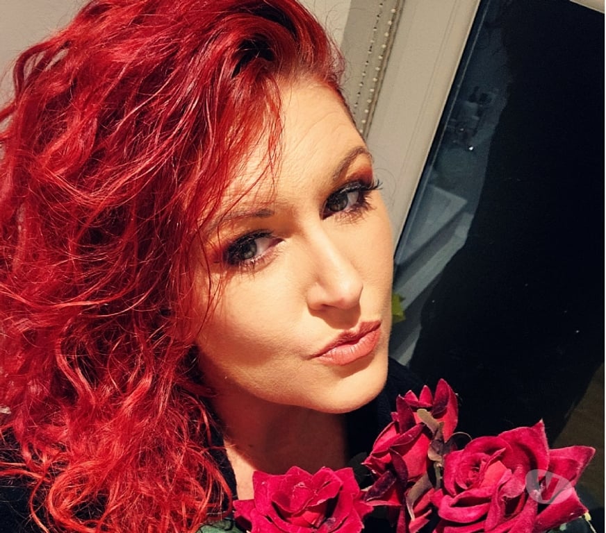 Adult Entertainment Glasgow Glasgow City Centre - Glasgow - Photos for Sultry_Savannah 🔥 Fiery Curvy Redhead 🔥