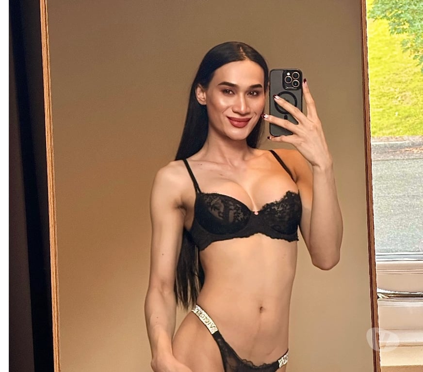 Escorts Leicestershire Leicester - Photos for Thai TS, with something below and model