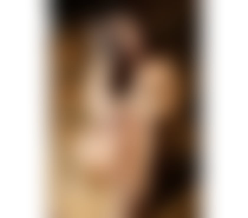 Escorts East London Canary Wharf - DLR Station - East London - Photos for Your thin skinny Girl, and PETITE Sweety 🍭