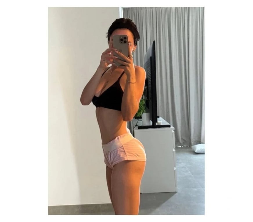 Escorts Hertfordshire Dacorum - Photos for Skinny Nought Diana size 8 💕💕💕