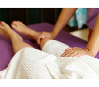 Escorts Hendon Central Station North West London - Photos for Oriental professional massage,