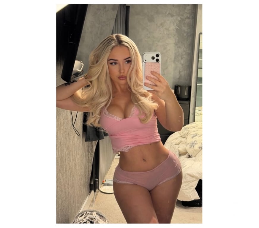 Escorts East London Canary Wharf - East London - Photos for BRUNNA 🍭🍭 NO RUSSO