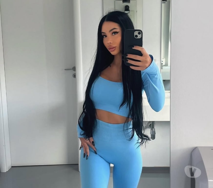 Escorts Surrey Surrey Heath - Photos for HOT BRUNETTE FOR OUTCALL 🖤