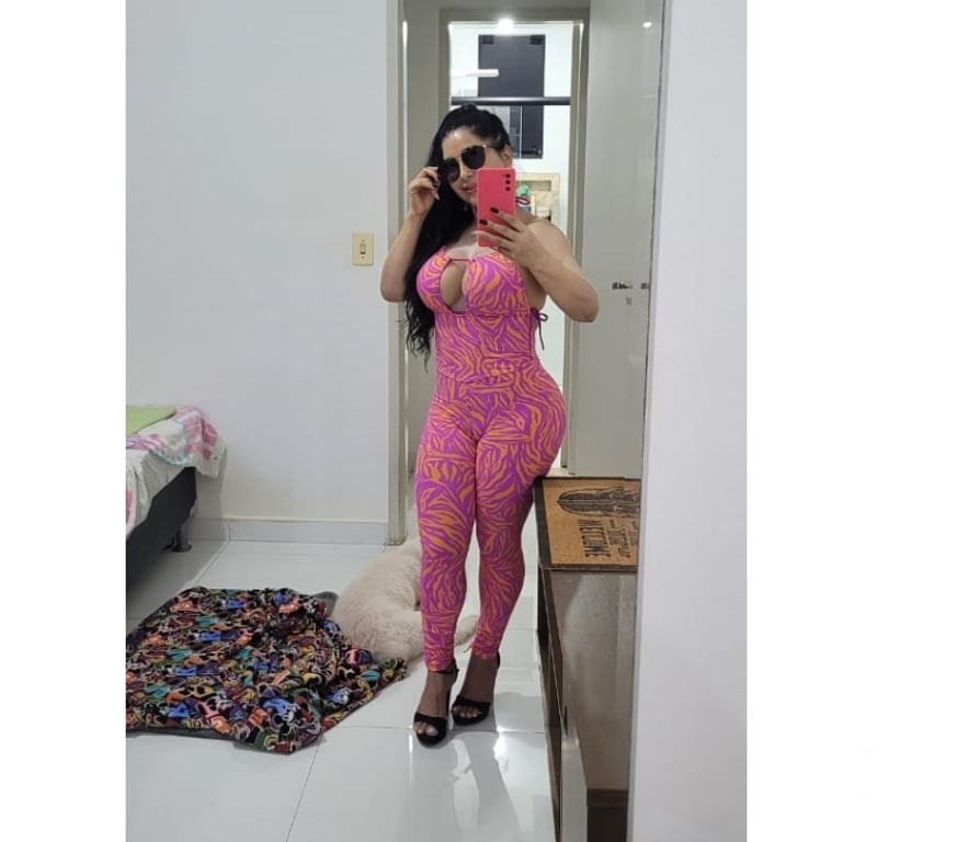 Escorts West London Hounslow - Photos for 😈 New to the country comes to Party 😈