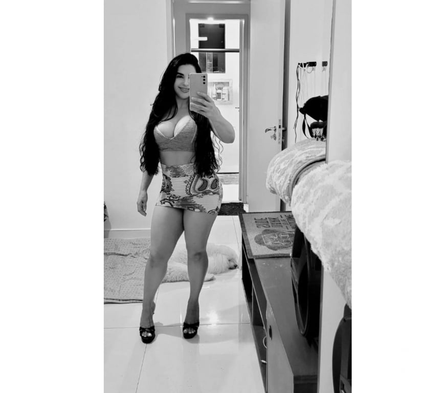 Escorts West London Hounslow - Photos for 😈 New to the country comes to Party 😈