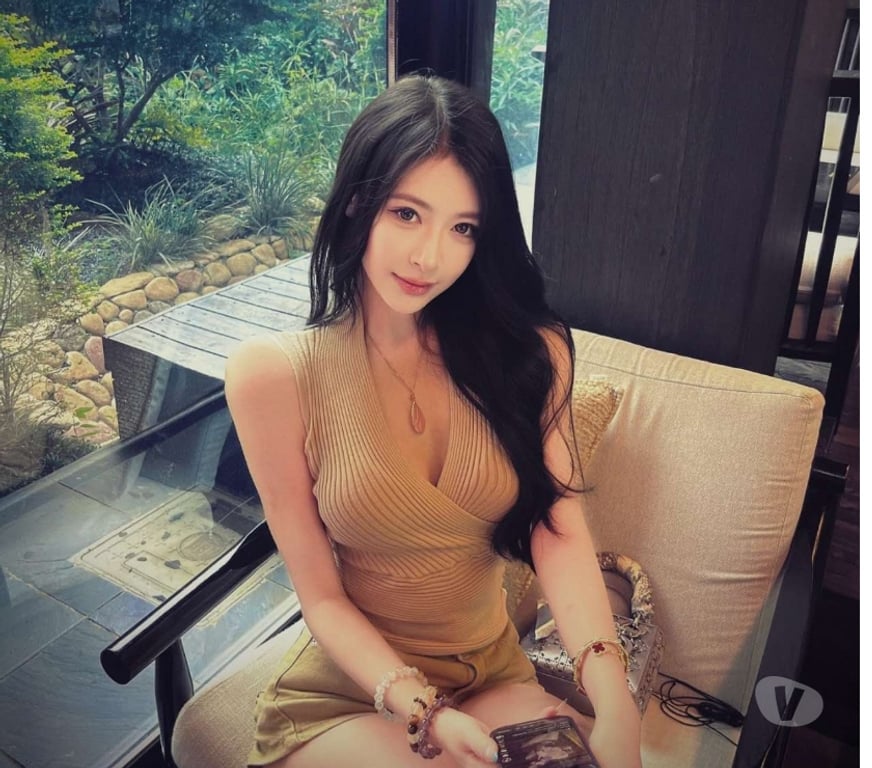 Escorts Lancashire Burnley - Photos for Burnley 07538818699 🌟New Asian🌸Massage & Relaxing⭕