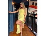 Bella Sexy Brazilian Party girl 🔥