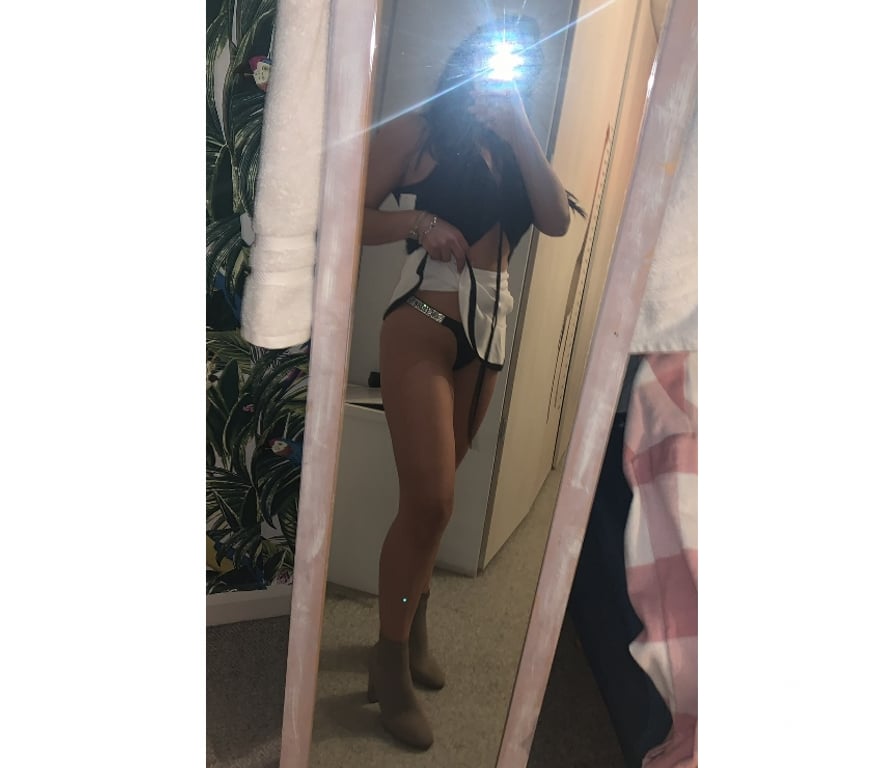 Escorts South West London Battersea - South West London - Photos for New in the city🧨From Panama-Massage service