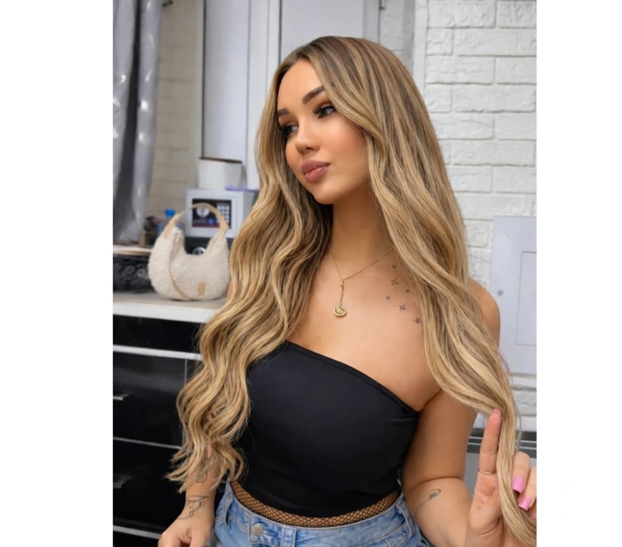 Escorts South West London Tooting Bec - South West London - Photos for I'm Elly, a new girl here, simple, honest, only 24 years