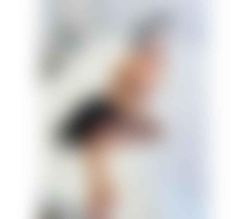 Escorts East London Canary Wharf - DLR Station - East London - Photos for Small in Size, Impossible to Forget SOME EXTRAS INCLUDED