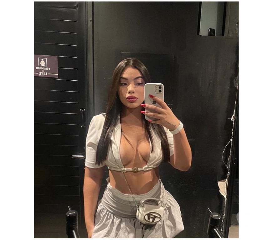 Escorts West Midlands Wolverhampton - Photos for BEATRIZ 🇧🇷 PERFECT BODY 🥰 NO RUSH