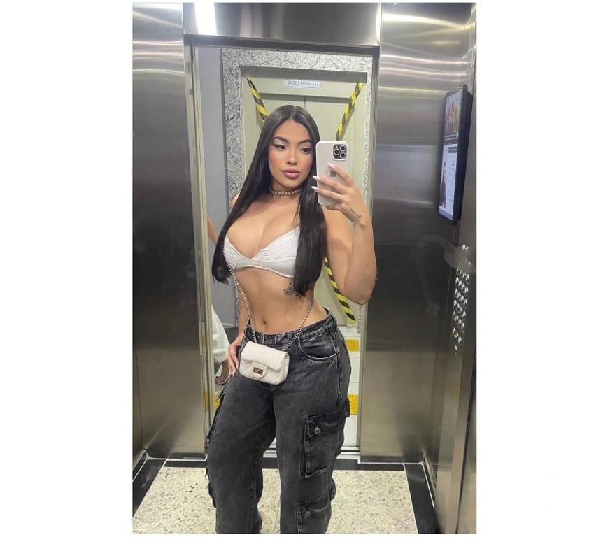 Escorts West Midlands Wolverhampton - Photos for BEATRIZ 🇧🇷 PERFECT BODY 🥰 NO RUSH