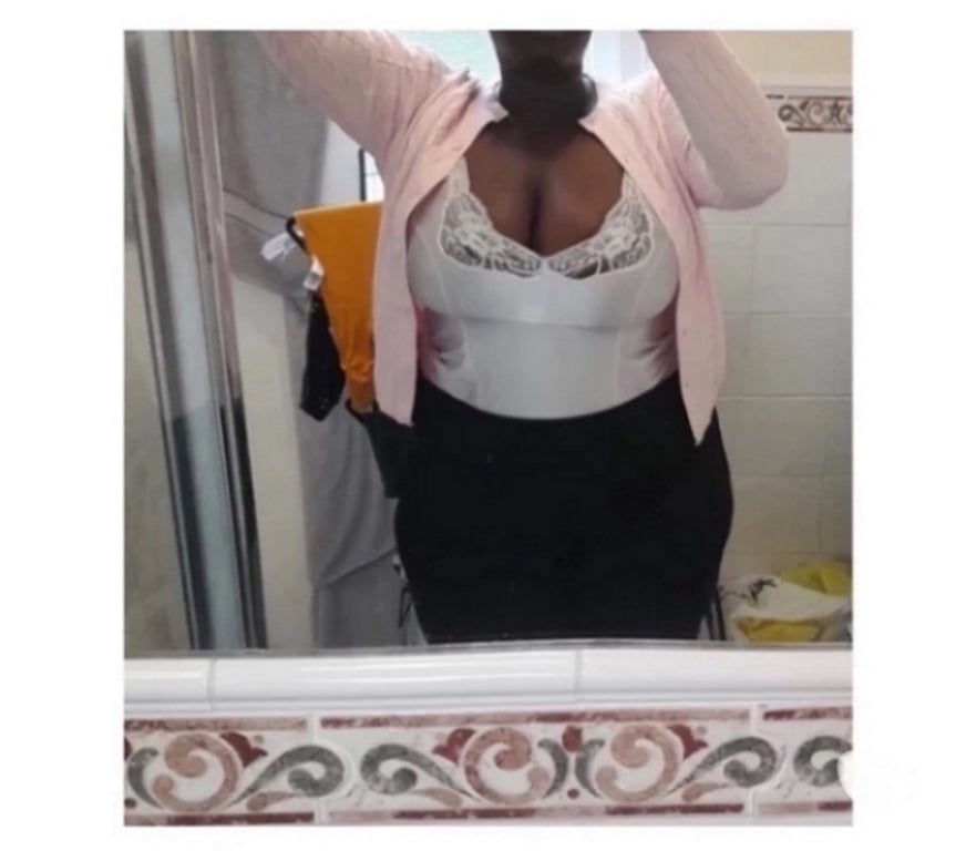 Escorts West London Euston - West London - Photos for Curvy Indian 💕 SLOPPY OWO IN EUSTON 🫦💦