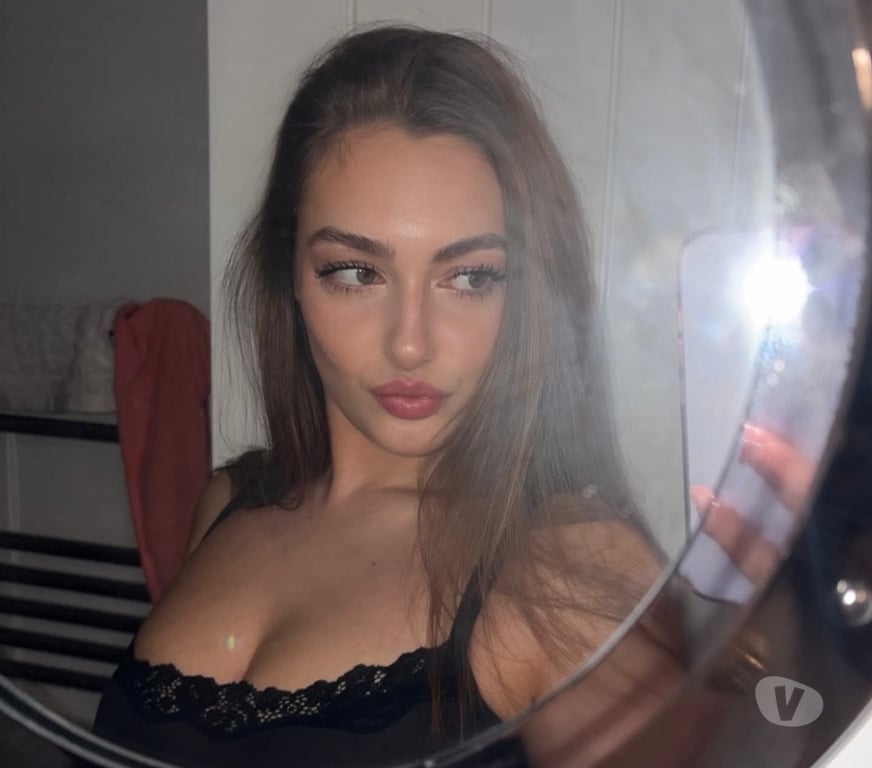 Escorts Greater Manchester Bolton - Photos for New în the City