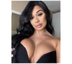 CHARMING AND SEXY BRAZILIAN BRUNETTE🔥