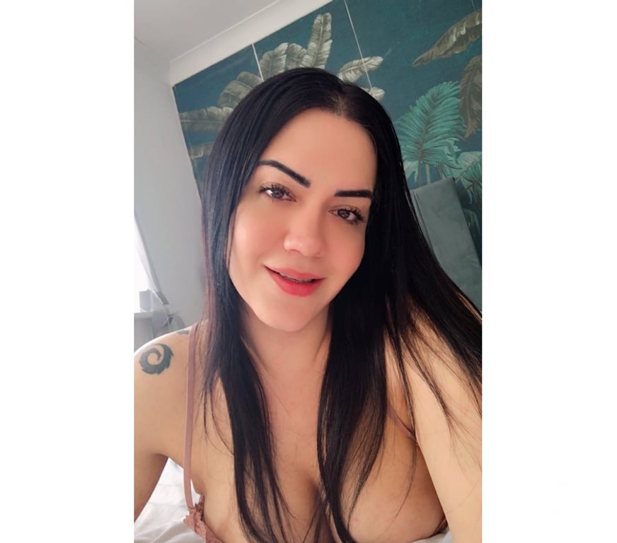  Gay massage Cardiff Cardiff City Centre - Cardiff - Photos for Alana TRANS GIRL 🔥
