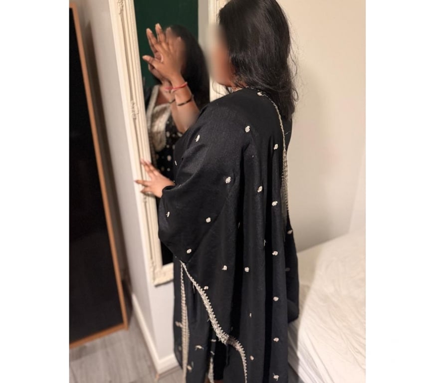 Escorts West Midlands Coventry - Photos for MAYURI SOUTH INDIAN GIRL NEW IN COVENTRY