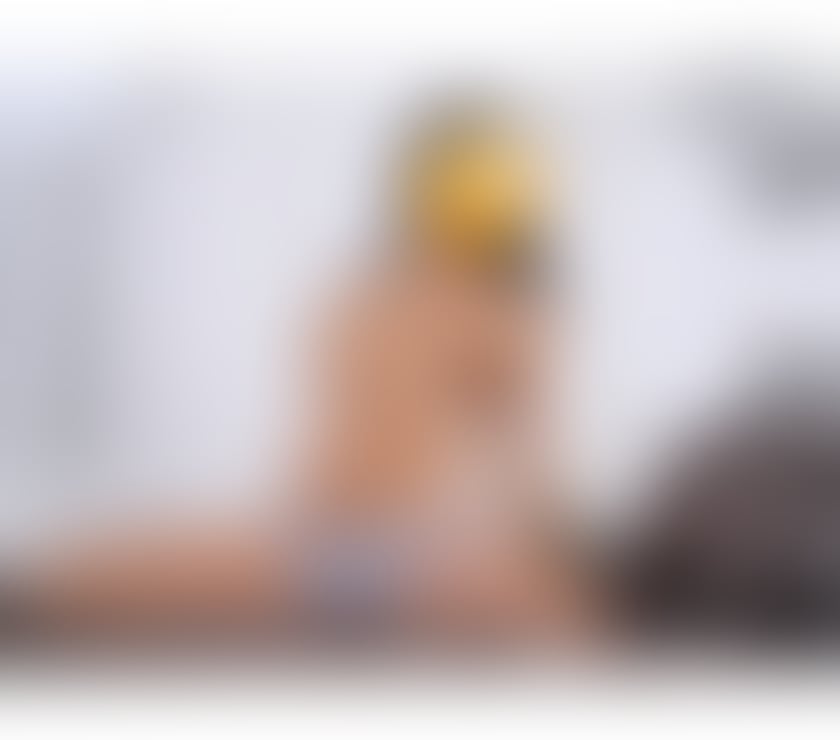 Escorts West Yorkshire Kirklees - Photos for Hi it's. Nina. New in. Town. For the weekend