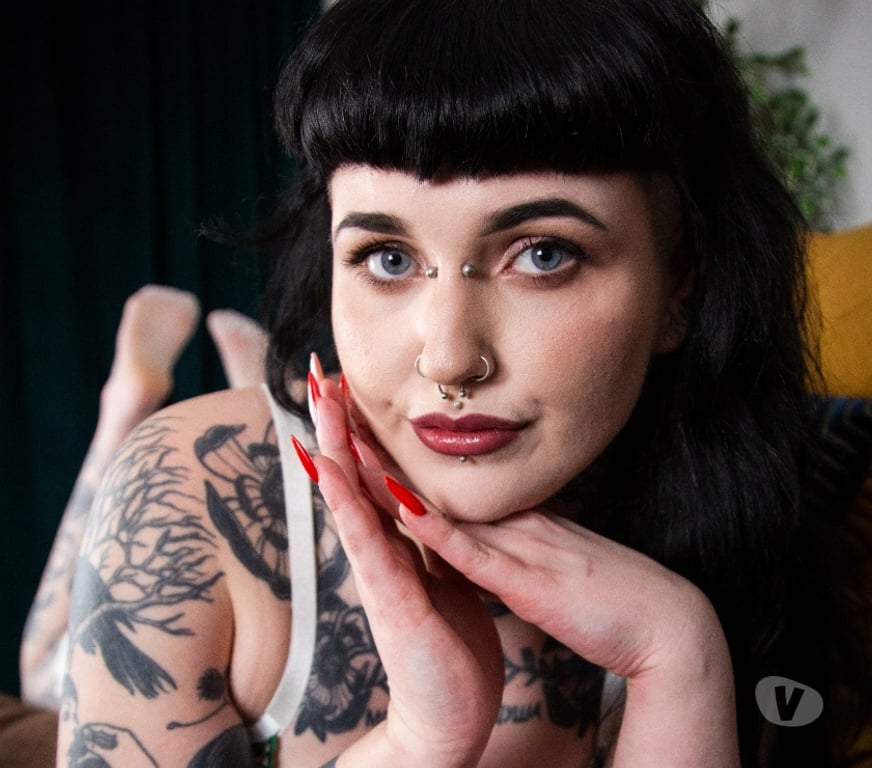 Escorts West Yorkshire Leeds - Photos for 💘Tattooed Girl Next Door💘