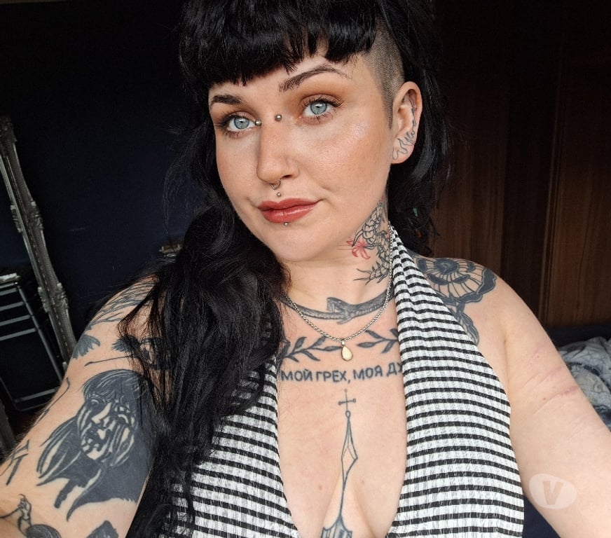 Escorts West Yorkshire Leeds - Photos for 💘Tattooed Girl Next Door💘
