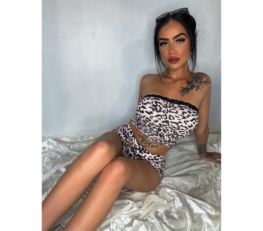 Escorts North Yorkshire Middlesbrough - Photos for Hi, i am Rebecca first time in Middlesnrough party girl
