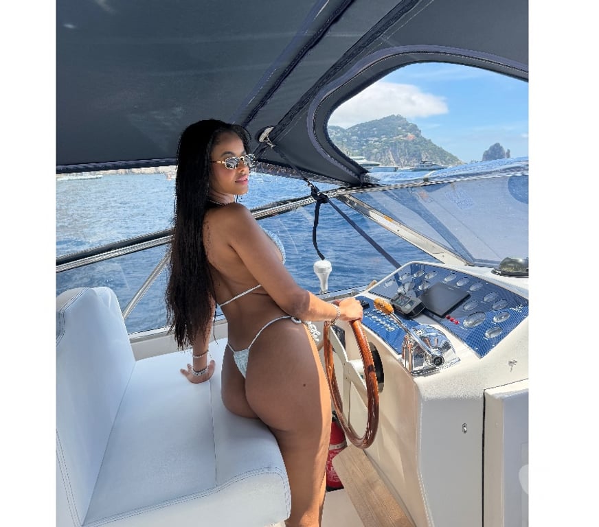 Escorts Surrey Runnymede - Photos for 💖 MIA QUEEN OWO 100% REAL (Video call to confirme) 💋