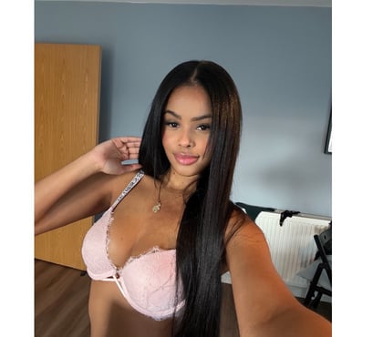  Escorts Egham Runnymede - Photos for 💖 MIA QUEEN OWO 100% REAL (Video call to confirme) 💋