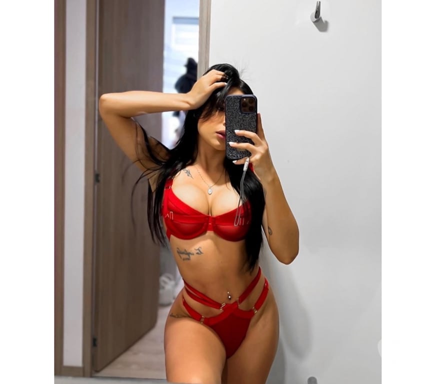 Escorts West London East Acton Station - West London - Photos for 💦SEXY HOT BRAZILIAN🔥REAL PIC🍑