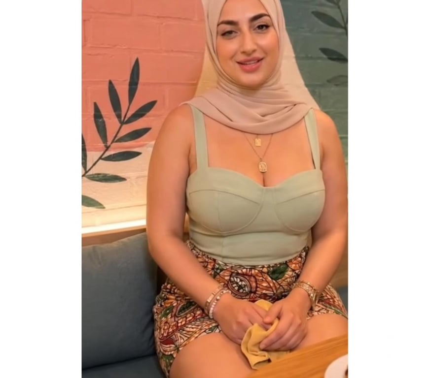Escorts Bedfordshire Luton - Photos for Aida 😍 party girl 🥳 🧡