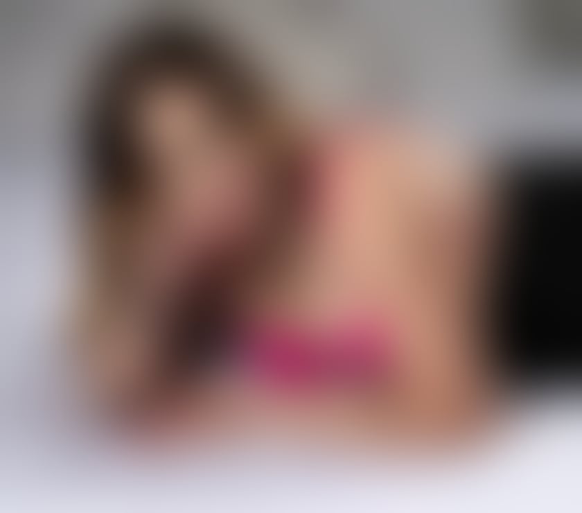 Escorts West Yorkshire Leeds - Photos for HOT HOT PARTY GIRL 100% GENUINE!!!