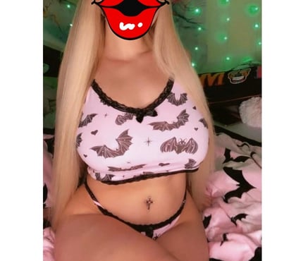 Escorts Cheshunt Broxbourne - Photos for Sensual Blondy in town for outcall 😘❤️