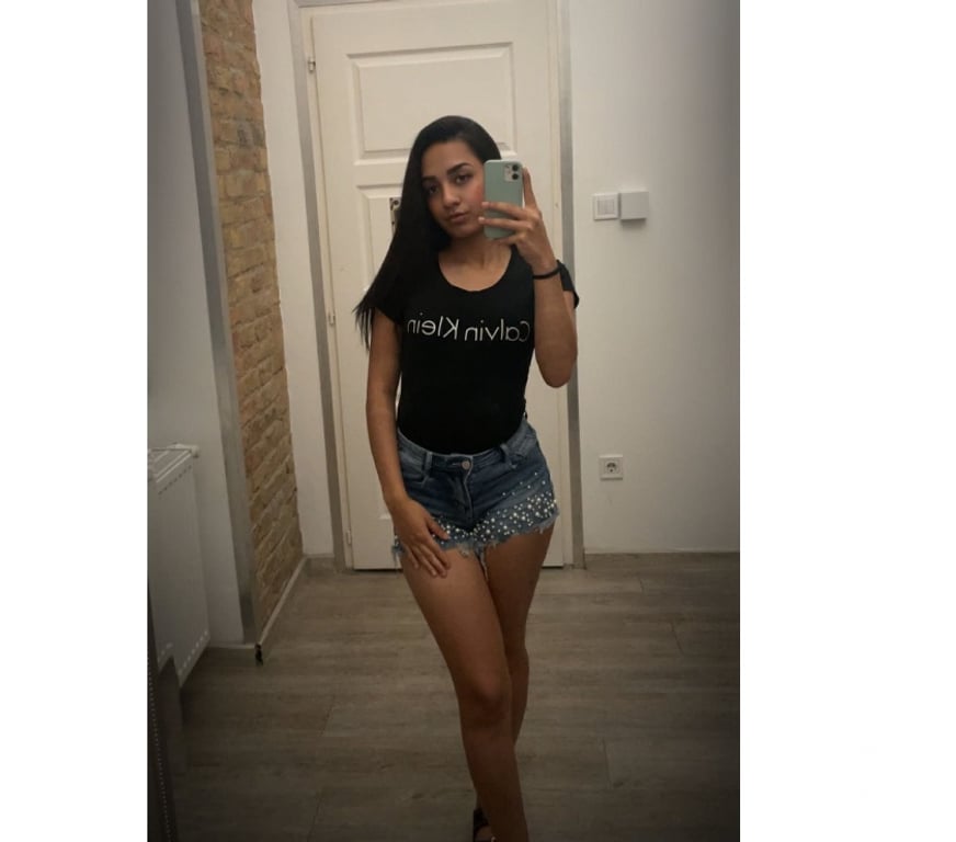 Escorts West London Hounslow - Photos for 👆JUST OUTCALL👆