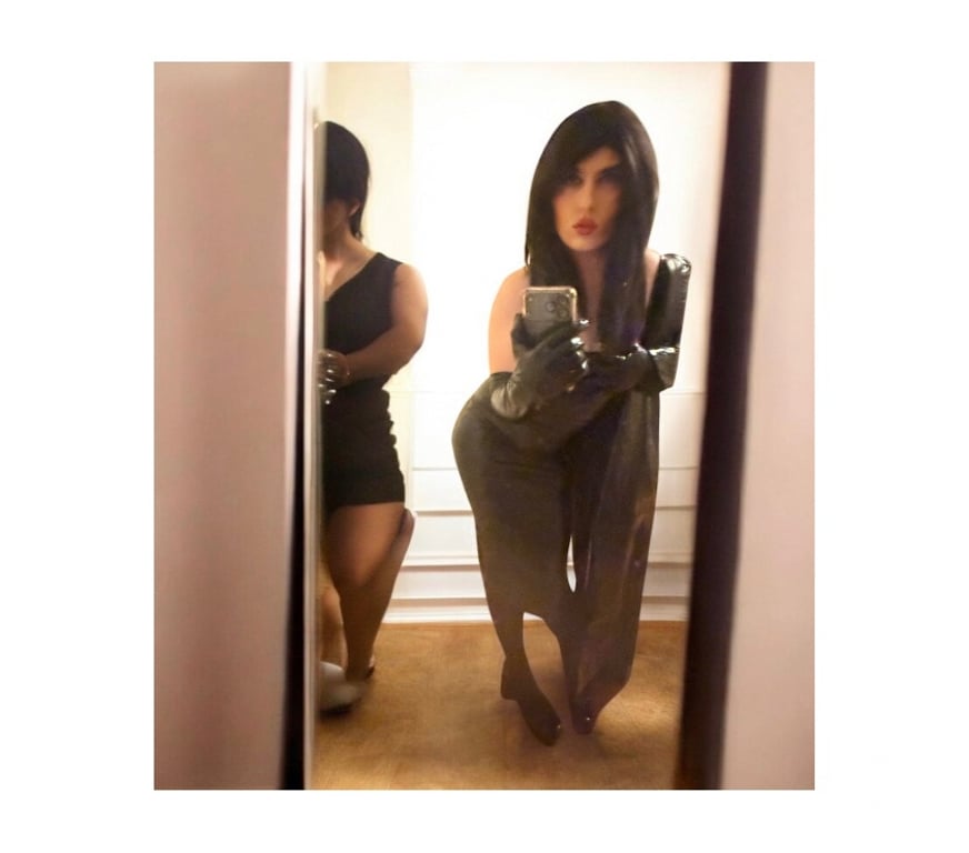 Escorts West Yorkshire Leeds - Photos for Gloria - Something new, maybe better!😉