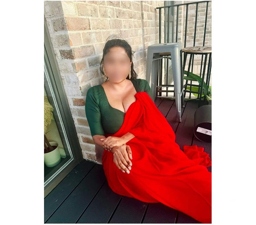 Escorts Greater Manchester Manchester - Photos for MAITHILI SOUTH INDIAN TAMIL GIRL NEW IN MANCHESTER 🇮🇳