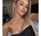 Party Girl in Town Full Services