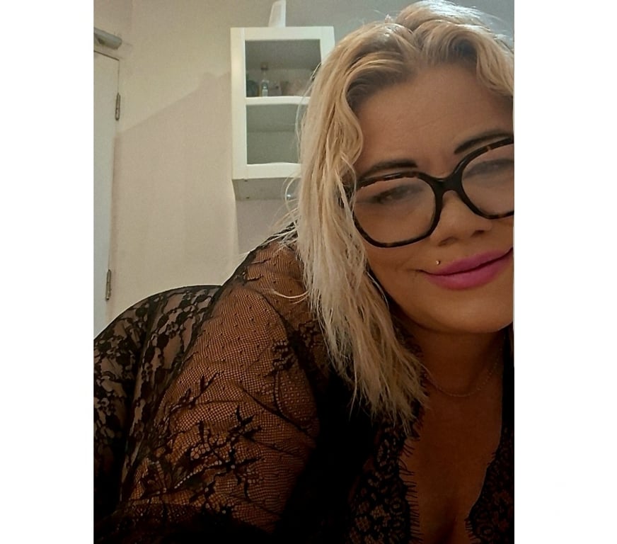 Escorts North London Edmonton - North London - Photos for Sexy Alexa party grils 💯 best bj no rush 😘 😉 😋