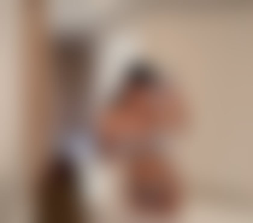 Escorts Swansea - Wales Swansea City Centre - Swansea - Photos for Sophisticated. Worldly. Unforgettable.