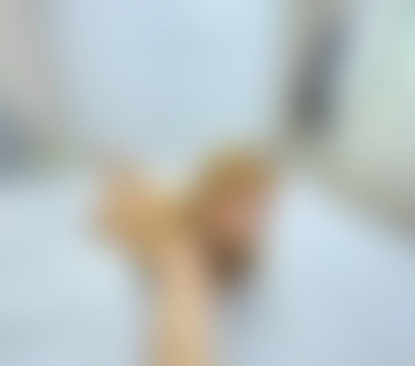 Escorts Newport - Wales Newport City Centre - Newport - Photos for Sophisticated. Worldly. Unforgettable.