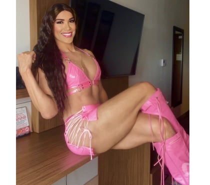 Transsexual Escorts Stratford East London - Photos for 🔥 NEW Latina TRANS Discreet Companion 🔥 BIG and BOUNCY