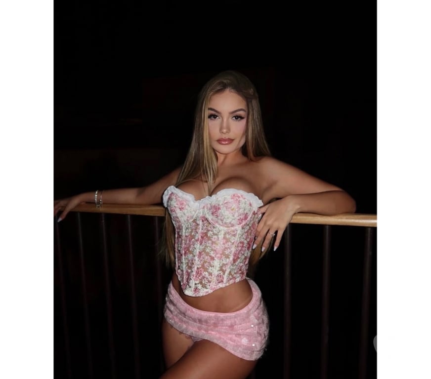 Escorts Hertfordshire Watford - Photos for 🔥 SENSUAL AND SEXY GIRL READY FOR YOU 💋