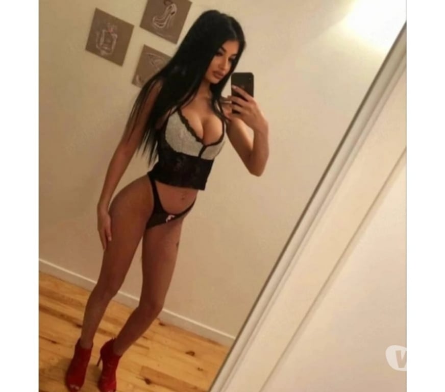 Escorts Warrington Warrington Town Centre - Warrington - Photos for New in town 😘 PARTY GIRL🥳 NOT RUSH
