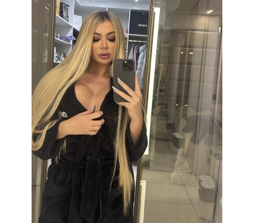Escorts East London Bromley by Bow - East London - Photos for Jessica Blonde ✅️♥️