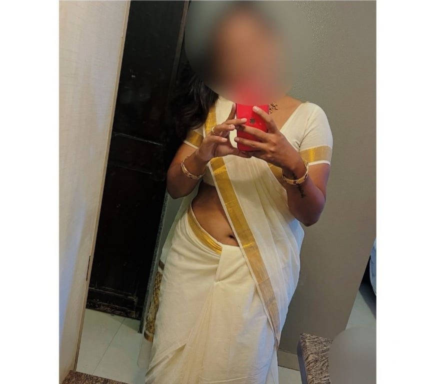 Escorts East London Barking Station - East London - Photos for SOUTH INDIAN KERALA TAMIL GIRL KEETHI