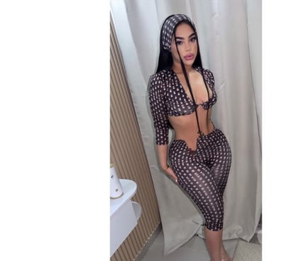 Escorts Gipsy Hill South East London - Photos for 🌹 KARINA FUN PARTY🌹one week only