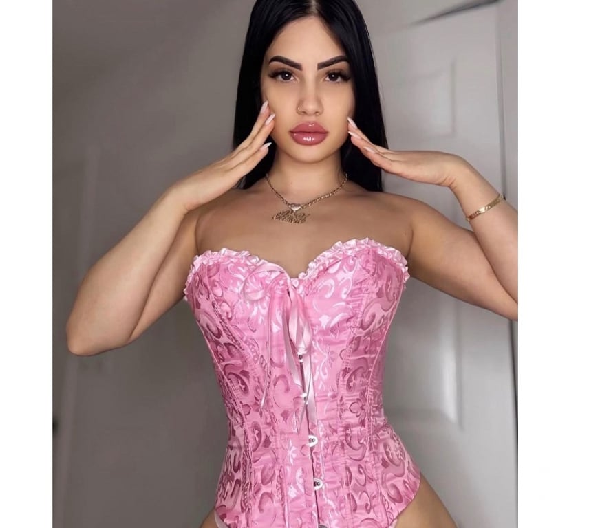 Escorts East London Whitechapel - East London - Photos for 💋Raquel party girl new in town Brazilian 🇧🇷