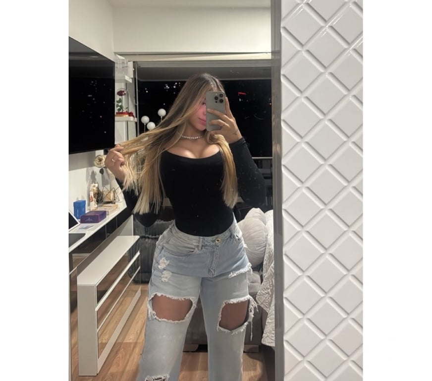 Escorts East London Havering - Photos for THE BEST OWO 🔥🫦🍑 P@rTtyyyng ❤️‍🔥