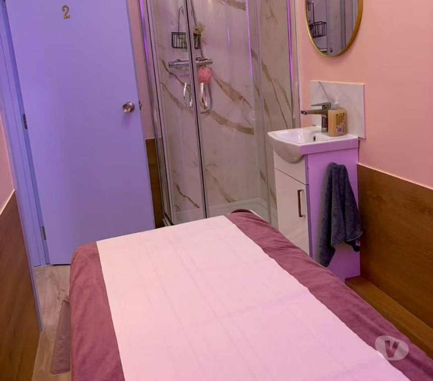 Full body massage South West London Putney - South West London - Photos for ⭐ White Panda Spa – Expert Massage Therapy in Putney